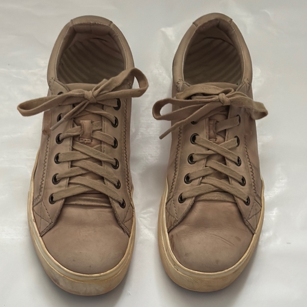 Taos Footwear Taupe Leather Sneakers
